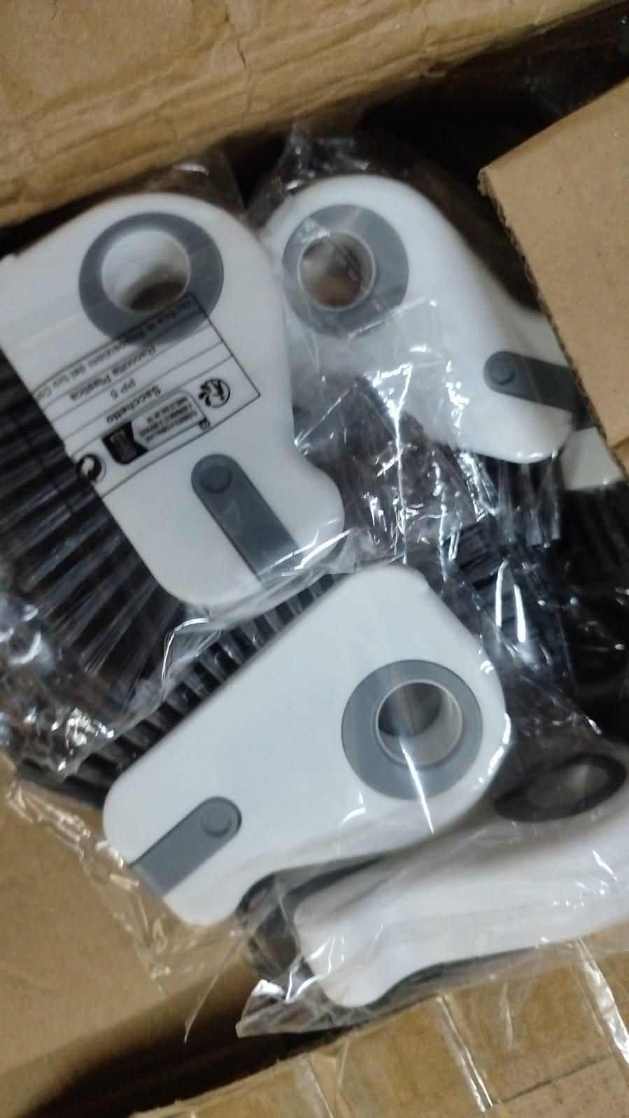 🔥 Multipurpose Gap Cleaning Brush - Deep Clean Narrow Spaces in Seconds.